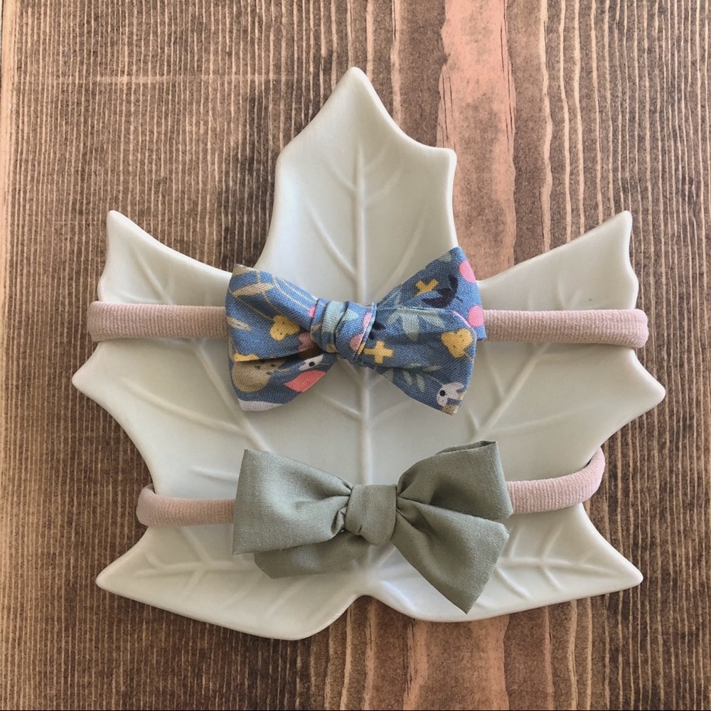 Hair bows